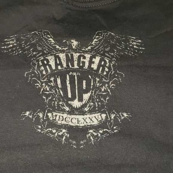 Ranger up new large tshirt - Picture 4 of 4